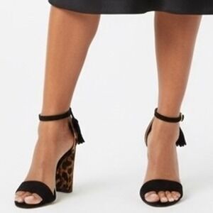 Betsey Johnson‎ Rakko Leopard Block Heels Women 9.5 Black Brown Ankle Buckle